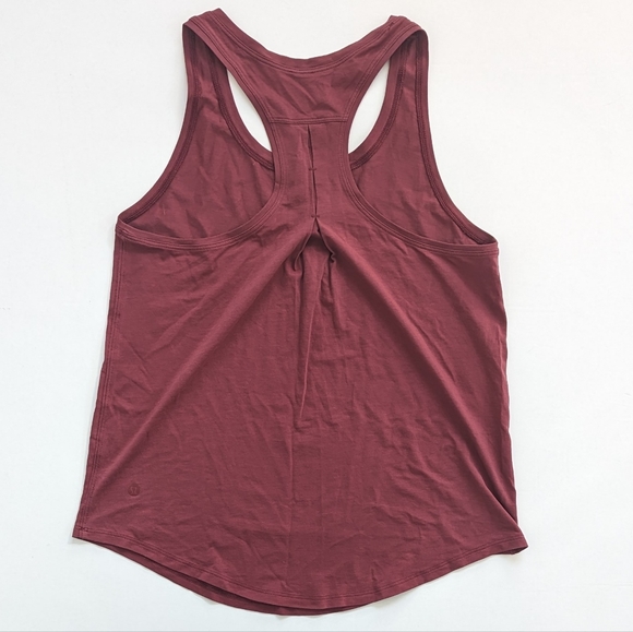 Lululemon Love Tank Pleated Size 6 Chianti - Picture 3 of 4